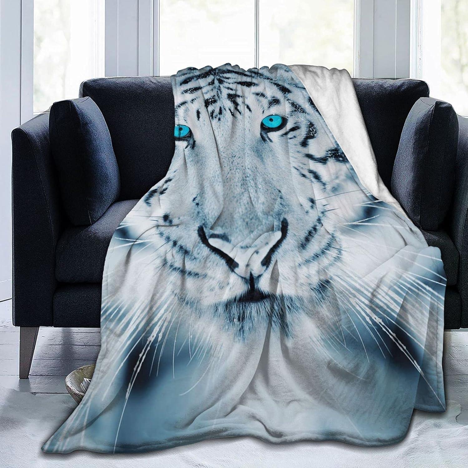 Blue Eyes White Fleece Throw Blanket Soft Flannel Plush Lightweight Warm Cozy Blanket for Bed Couch Sofa Travel 80"X60"