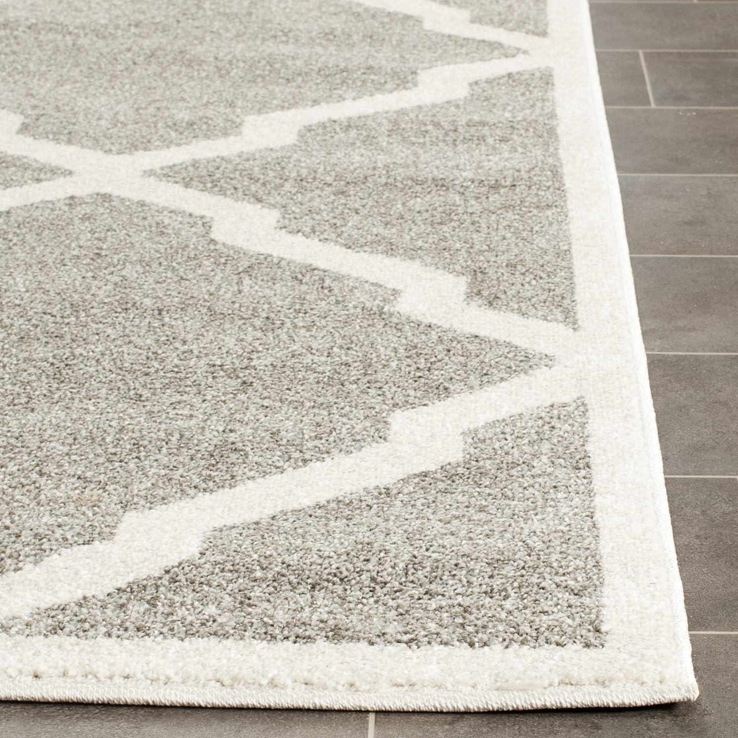 Amherst AMT421 Power Loomed Area Rug  - Safavieh