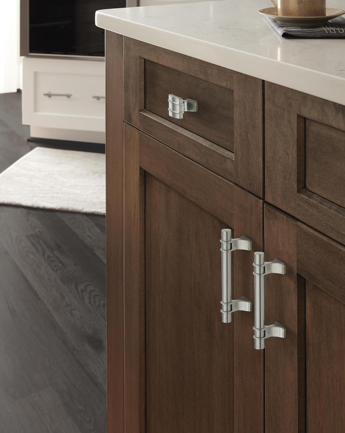 Davenport 1 3/16" Length Square Knob
