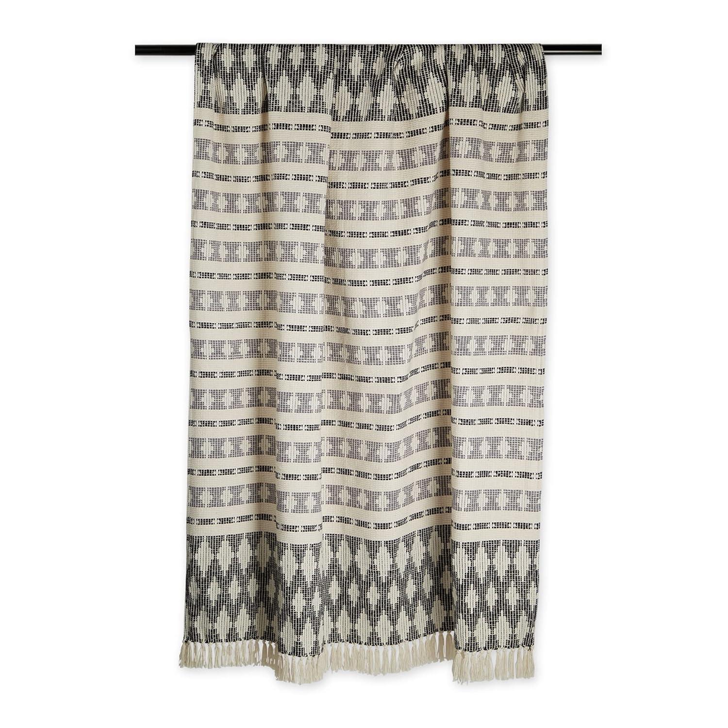 Design Imports Dll Hand Woven Throw Blanket