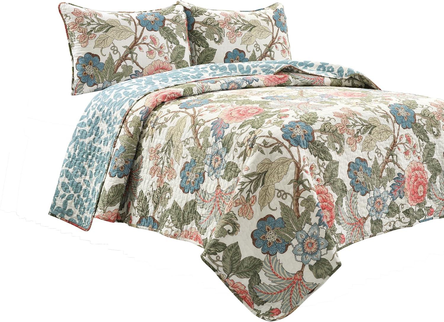 Lush Decor Granborough Cotton Reversible Traditional 3 Piece Quilt Set