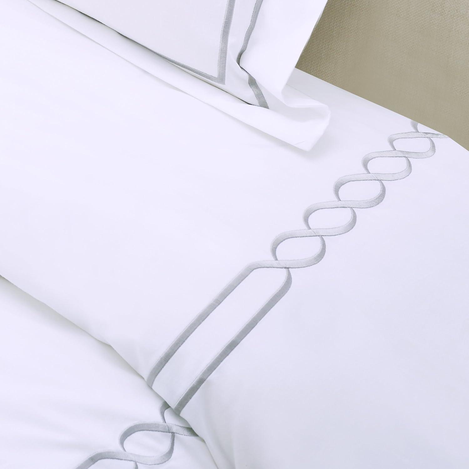 Lorenz Modern & Contemporary Sateen Duvet Cover Set