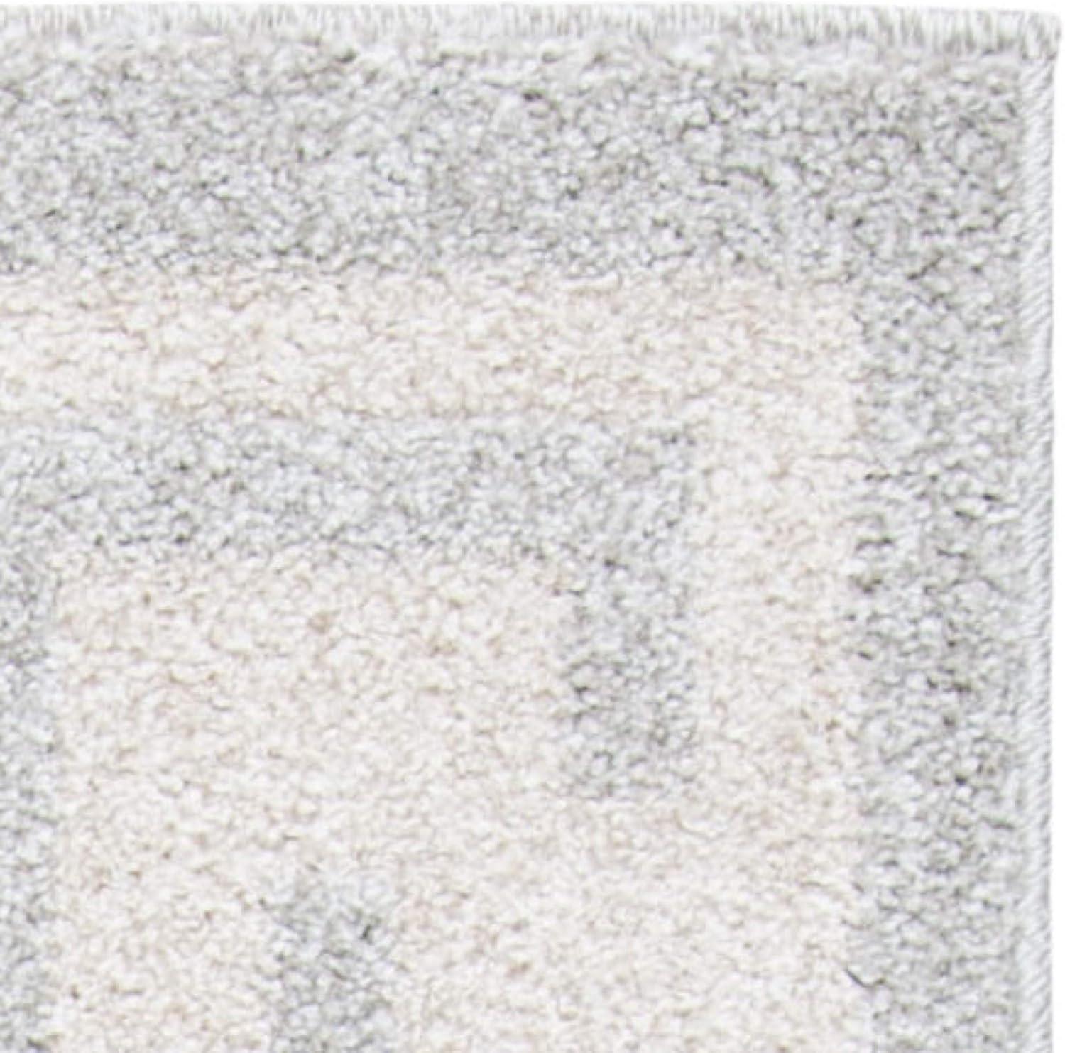 Amherst AMT404 Power Loomed Area Rug - Ivory/Light Grey - 5'3"x8' - Safavieh.