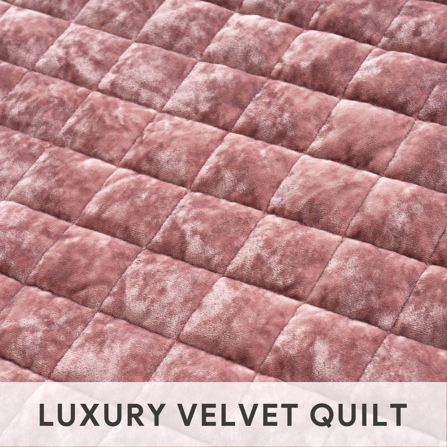 Everly Quinn Deluxe Velvet Comforter King Size, Super Soft Bedding Set, Lightweight Quilted Comforter Set, Slotted Oversized Sheets, 2 Pillowcases, Comforter, Blanket, Duvet Cover