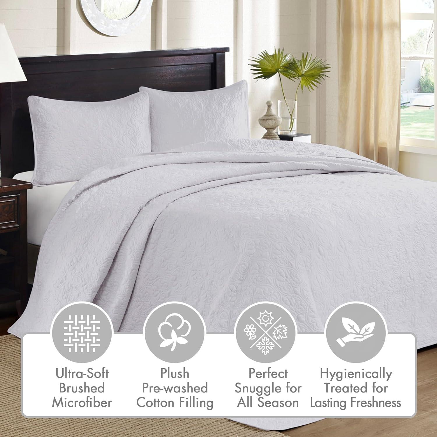 Quebec Reversible Bedspread Set