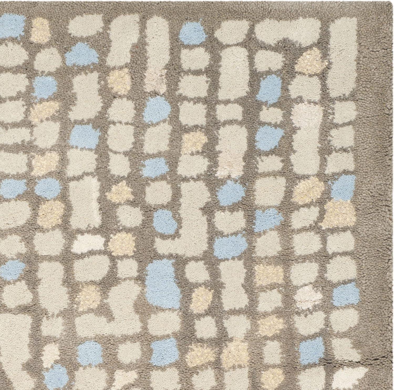 SAFAVIEH Martha Stewart Mosaic Dotted Area Rug, Hickory/Beige, 3' x 5'