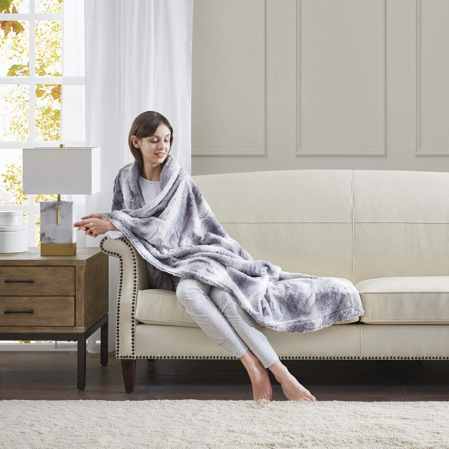 Madison Park Zuri Oversized Faux Fur Throw
