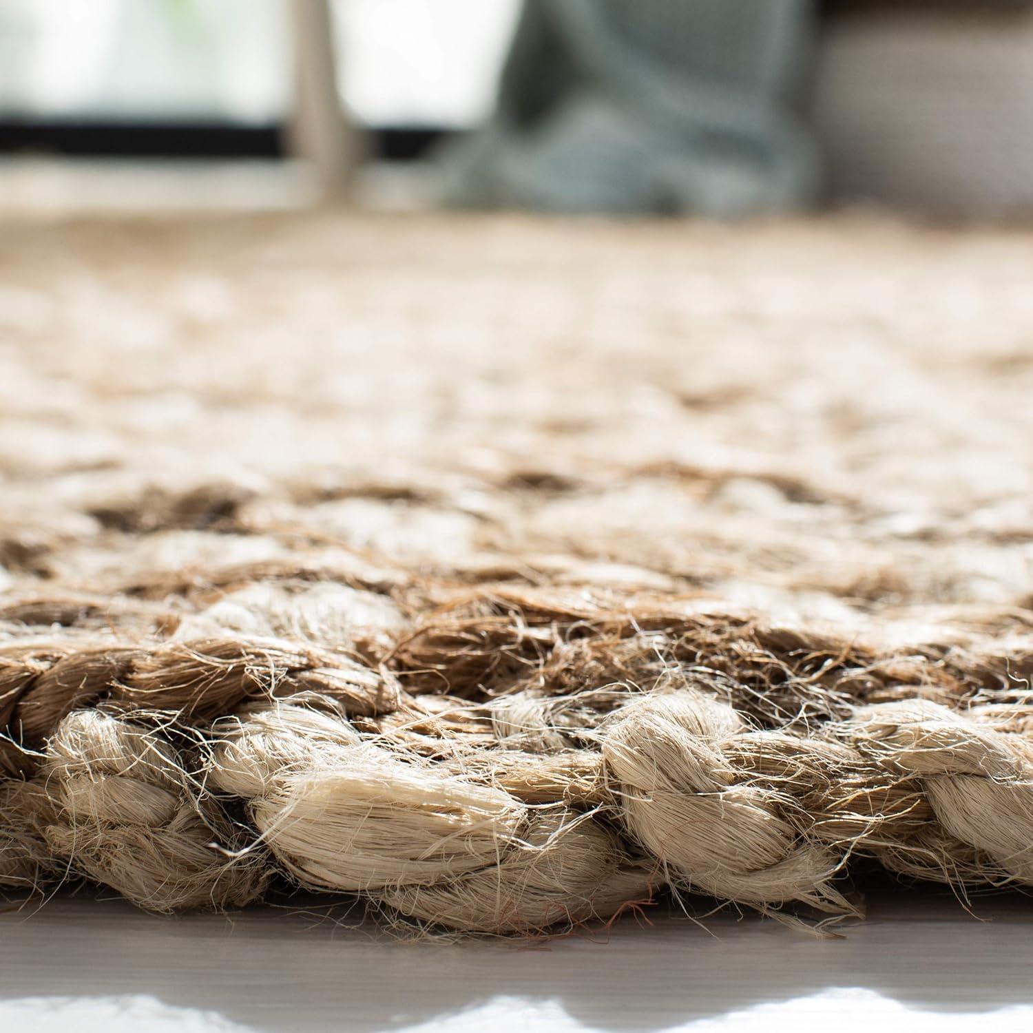 SAFAVIEH Natural Fiber Gillian Chevron Jute Area Rug, Bleach/Natural, 9' x 12'