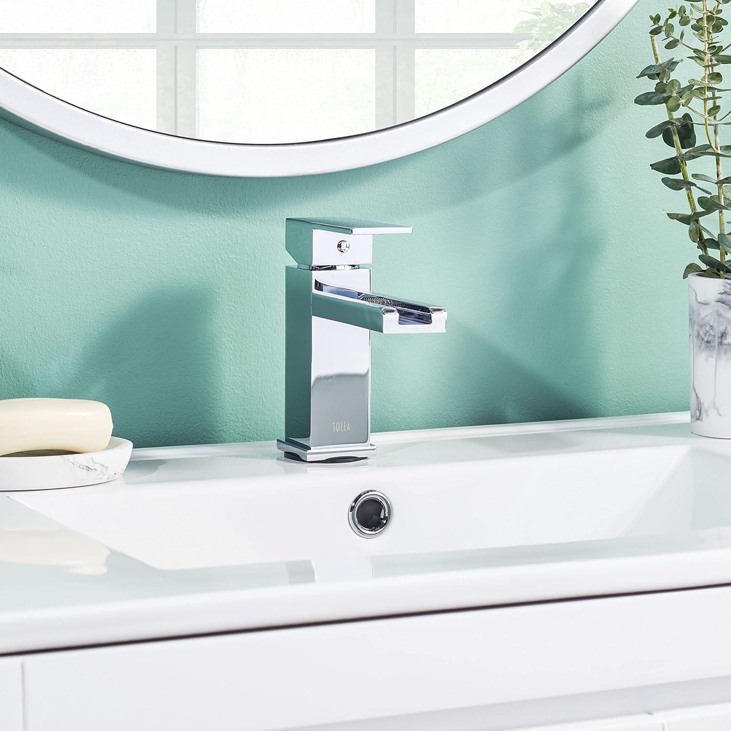 Safavieh BRF1056C Single-Hole Bathroom Faucet