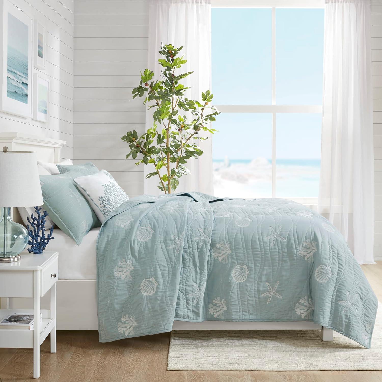 Harbor House Seaside 4 Piece Cotton Reversible Embroidered Quilt Set