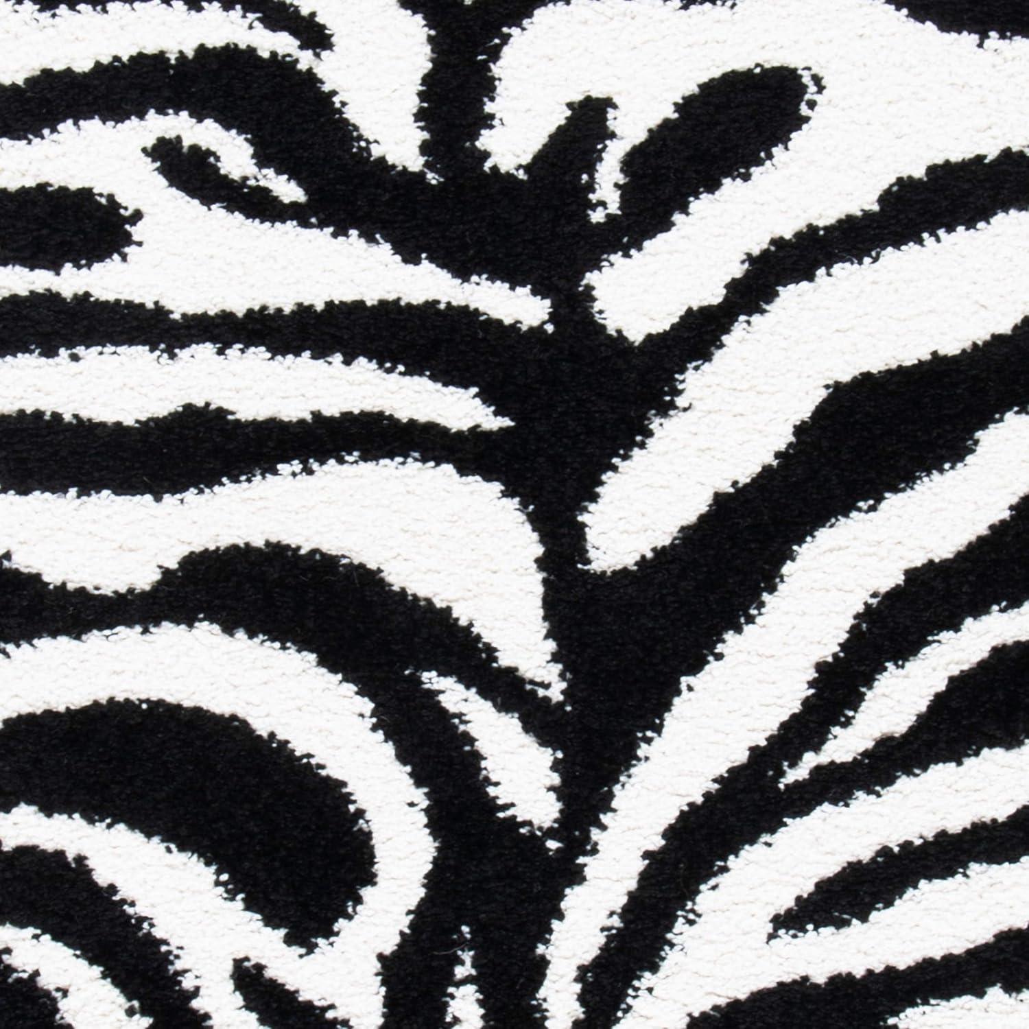 Florida Shag SG452 Power Loomed Indoor Runner Rug - Ivory/Black - 2'3"x11' - Safavieh.