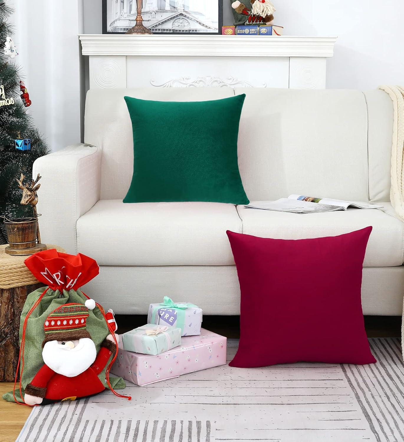 Jeneoo Set of 2 Decorative Throw Pillow Covers Soft Velvet Comfy Lumbar Couch Cushion Cover Decor (Army Green, 12 x 20 Inches)