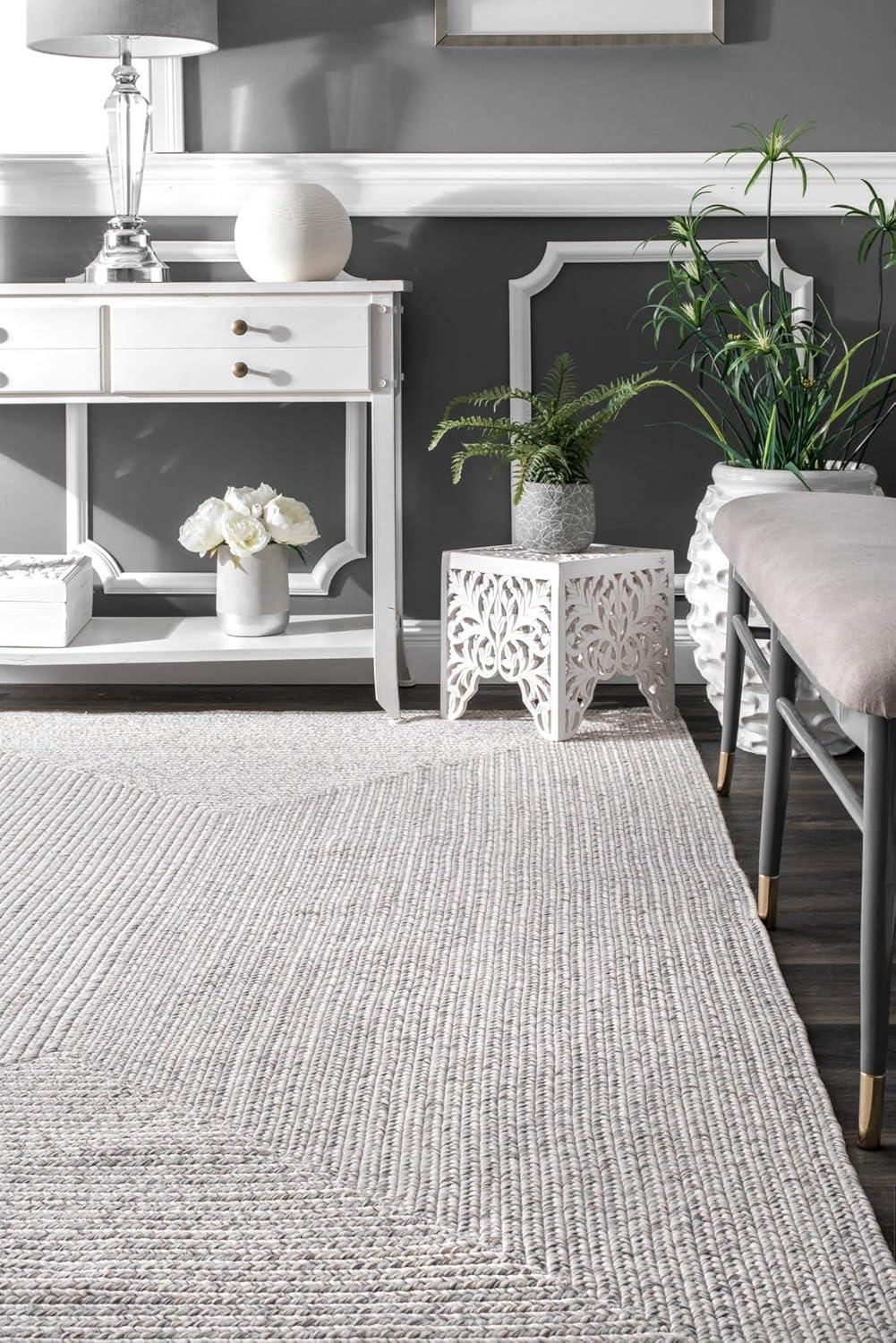 Ivory Braided Synthetic 6' Square Indoor/Outdoor Rug