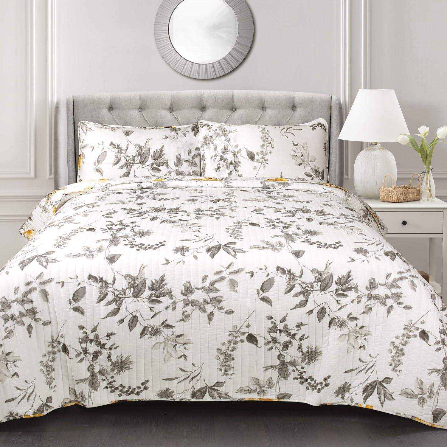 Lush Decor Floral Reversible Quilt Set