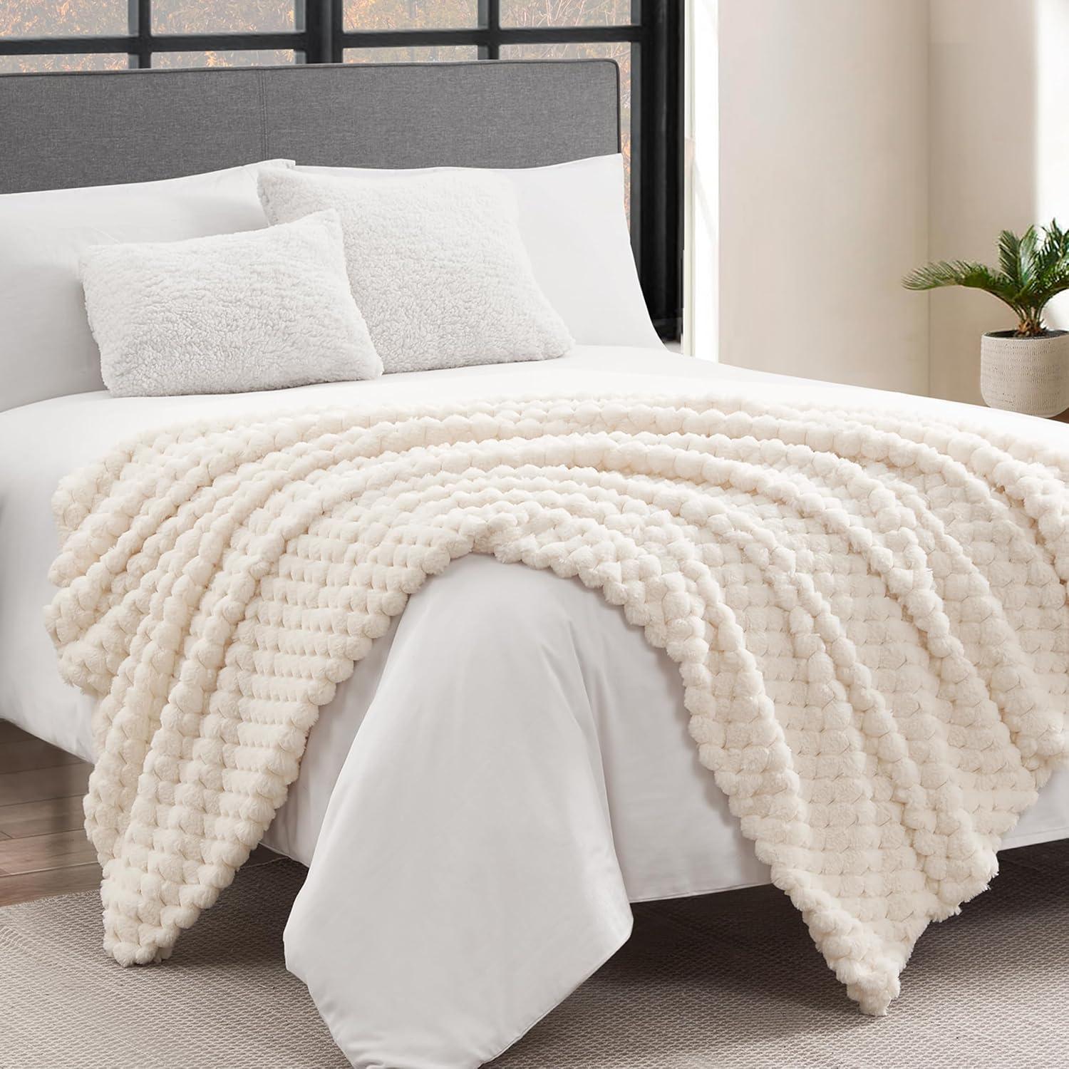 Ivory Faux Fur Reversible Throw Blanket 50"x70"