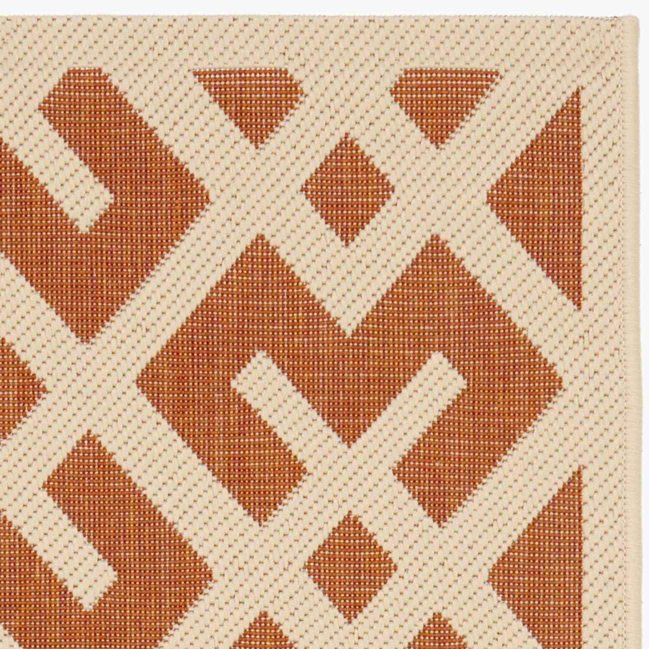 SAFAVIEH Courtyard Alvin Geometric Indoor/Outdoor Area Rug, 2'7" x 5', Terracotta/Bone