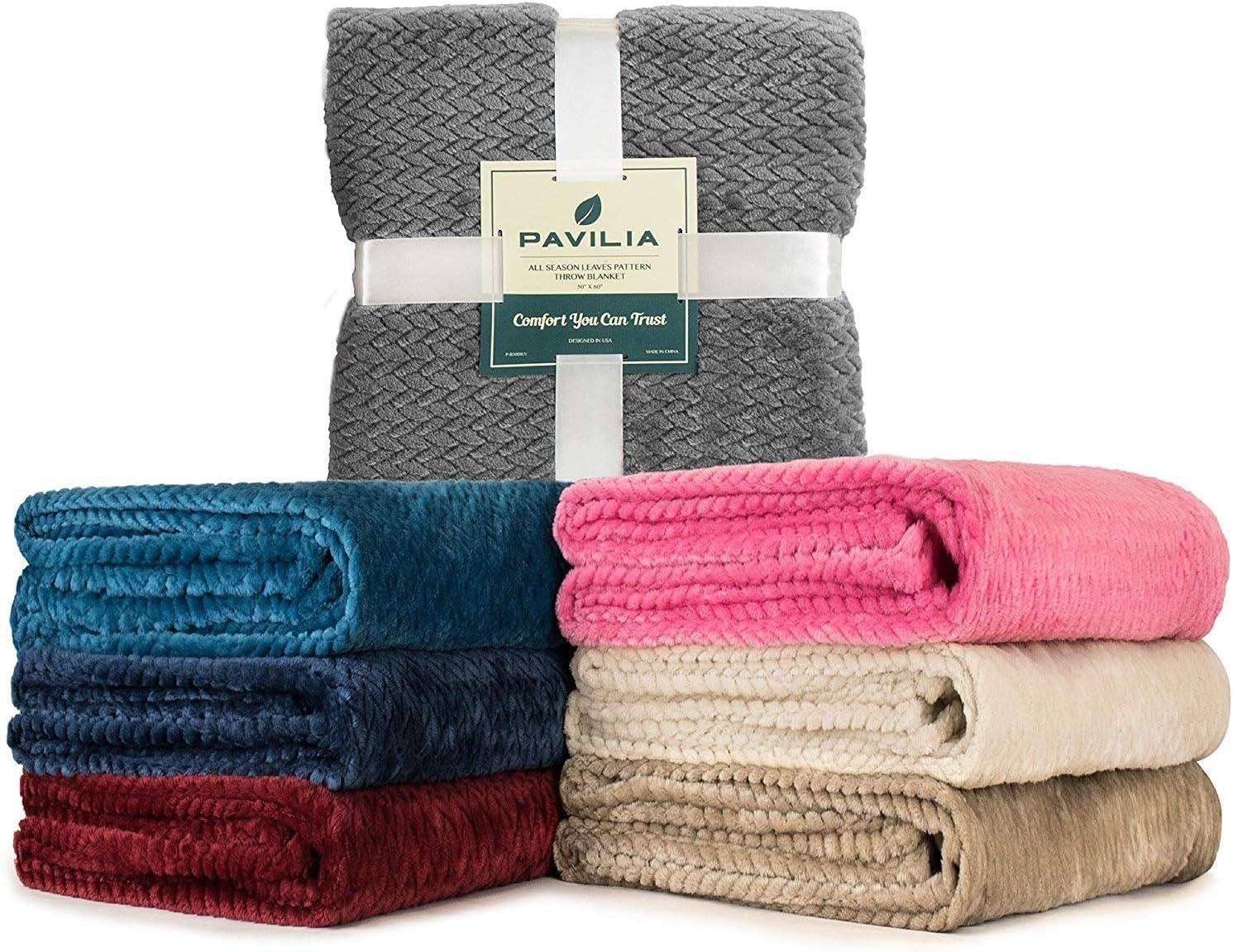 PAVILIA Lightweight Fleece Throw Blanket for Couch, Soft Warm Flannel Blankets for Bed