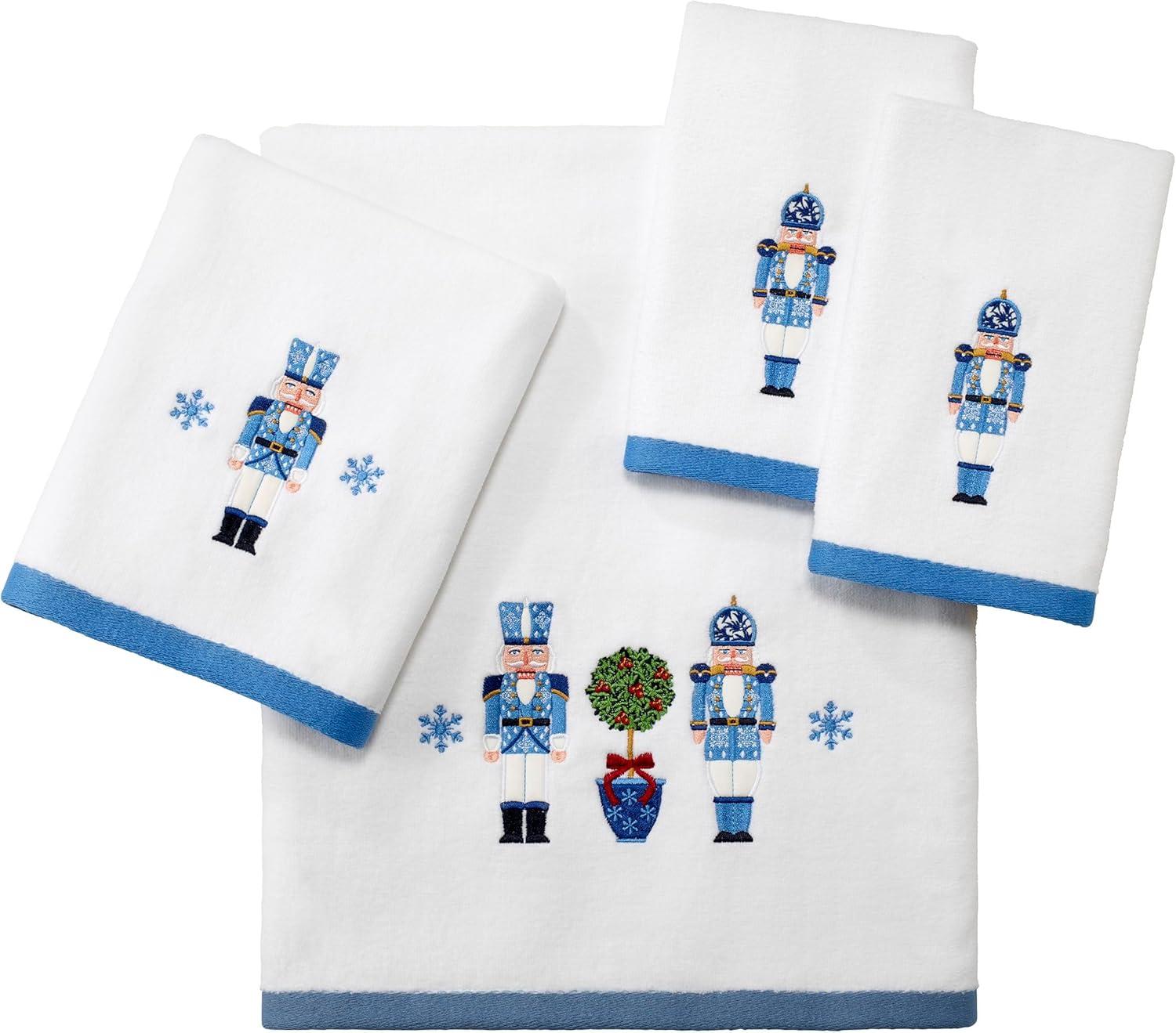 Avanti Linens Nutcracker Trellis Hand Towel