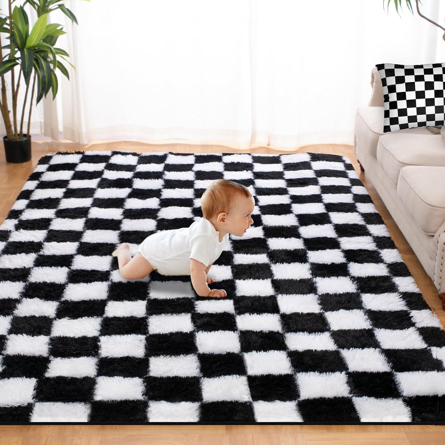 Luxe Weavers Checkered Black and White Geometric 8x10 Area Rug