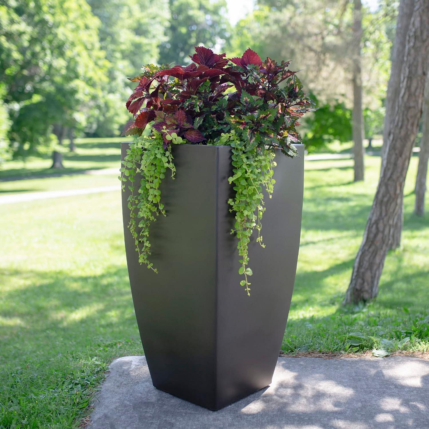 VernamaeResin Pot Planter With Water Reservoir