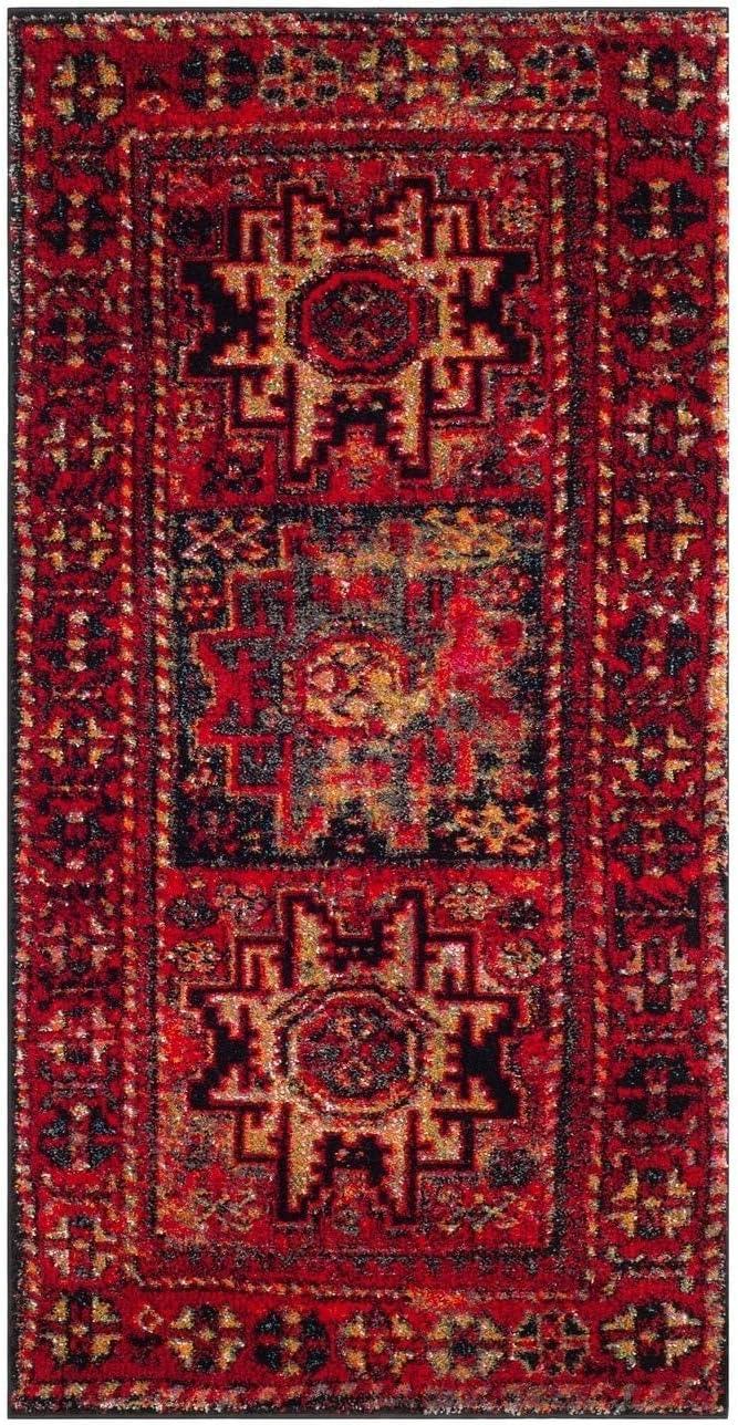 Vintage Hamadan VTH213 Power Loomed Area Rug  - Safavieh