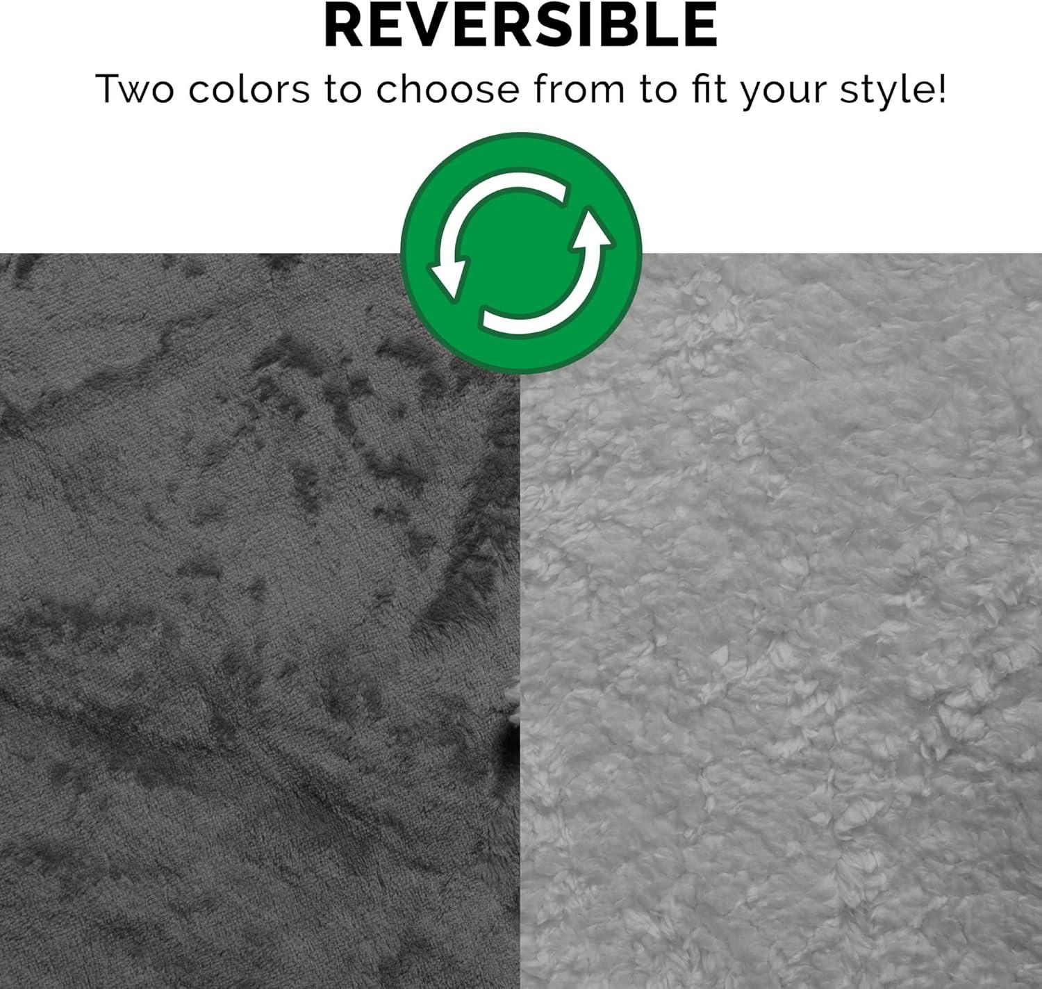 FurHaven Snuggly & Warm Soft-Edge Warming Waterproof Blanket