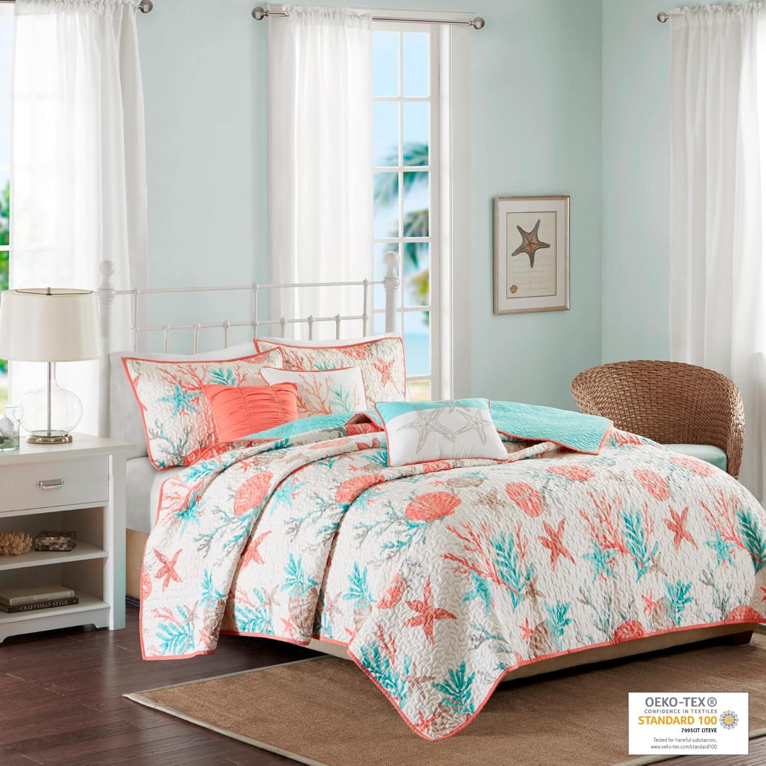 Madison Park Pebble Beach Cotton Sateen 210 TC Reversible 6 Piece Quilt Set with Throw Pillows