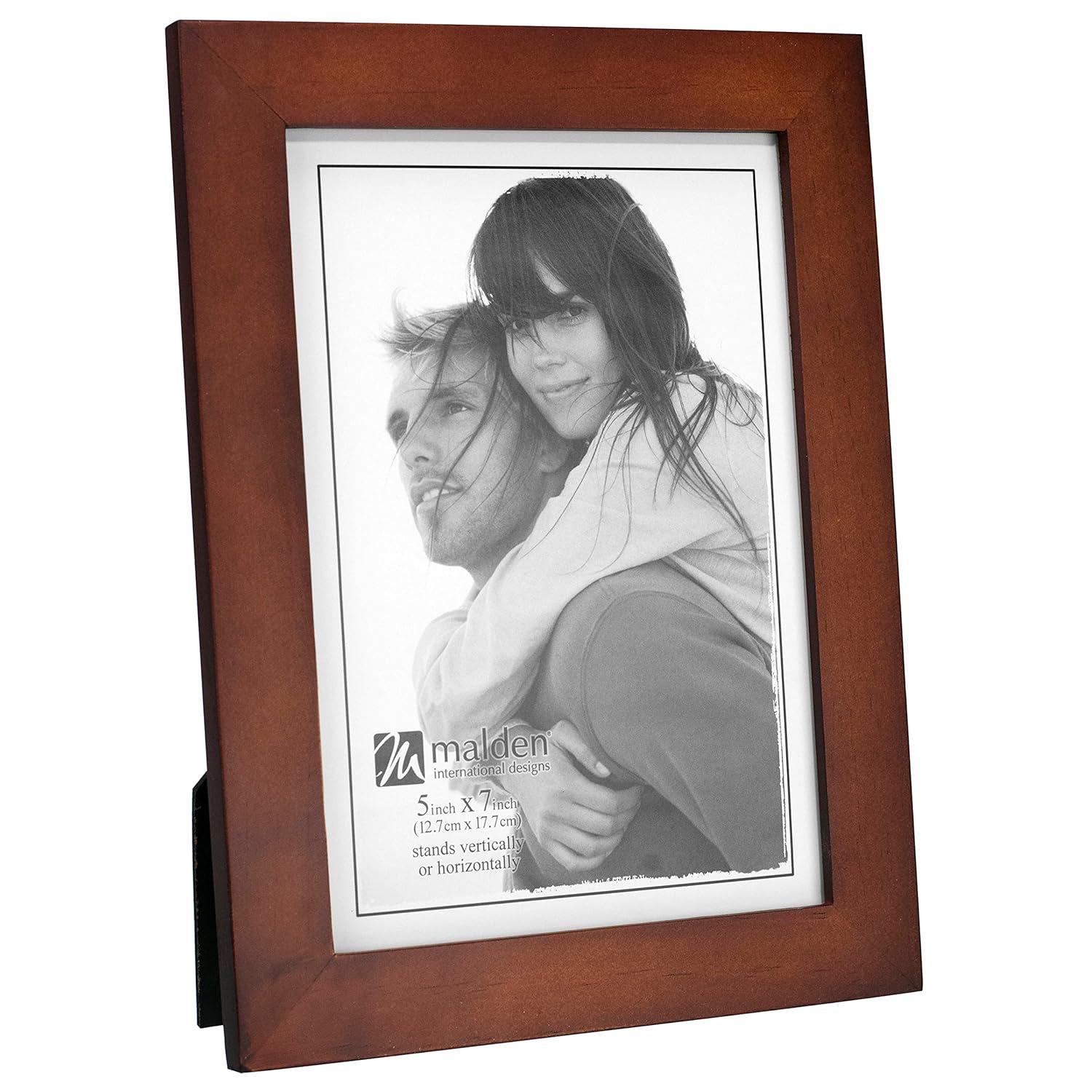 Malden Linear Dark Walnut 5x7 Frame