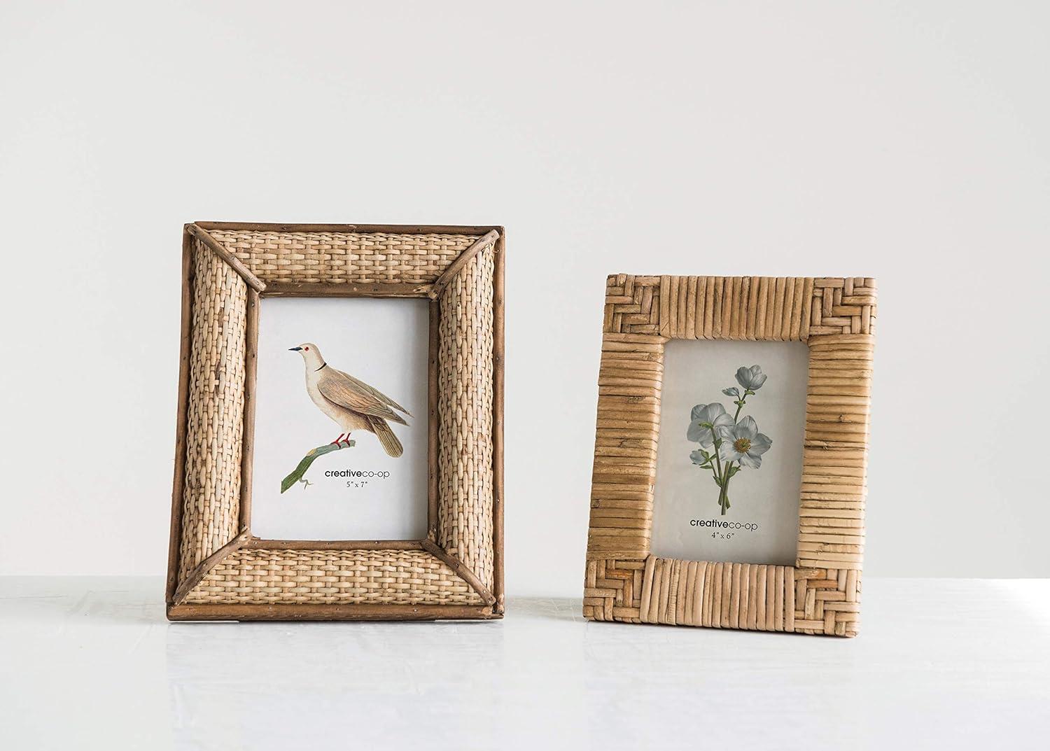 Creative Co-Op Handwoven Rattan Photo Frame (Holds 4" x 6" Photo)