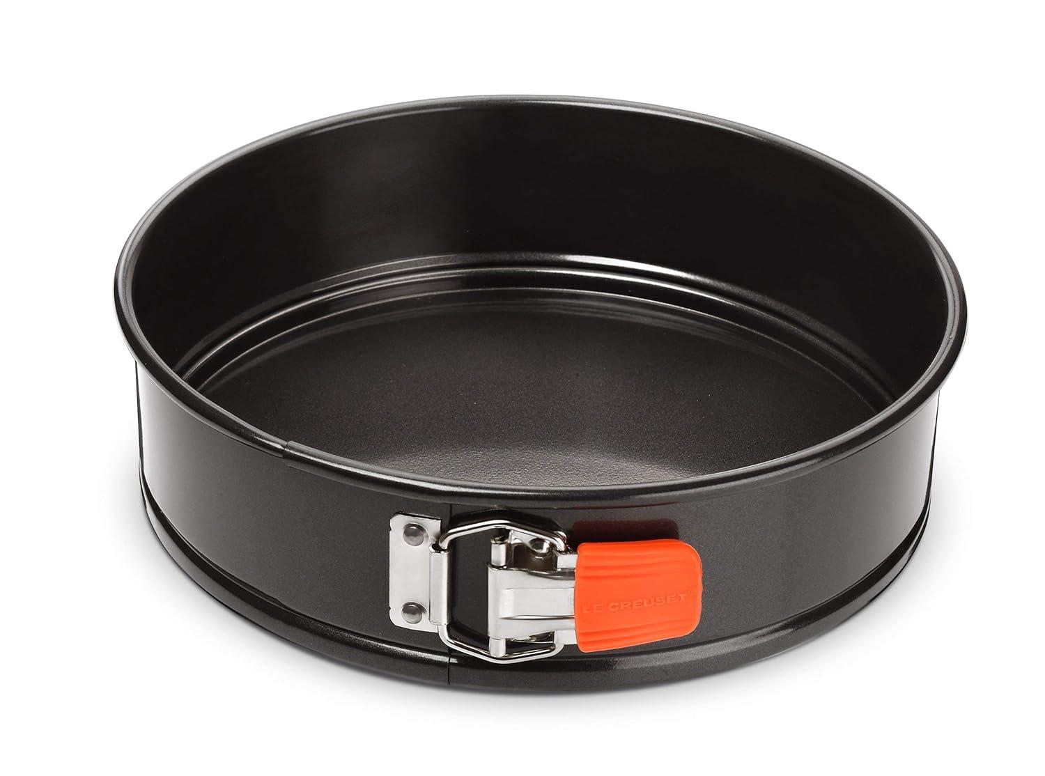 Le Creuset Toughened Non-Stick Bakeware Springform Round Cake Tin - 20 cm