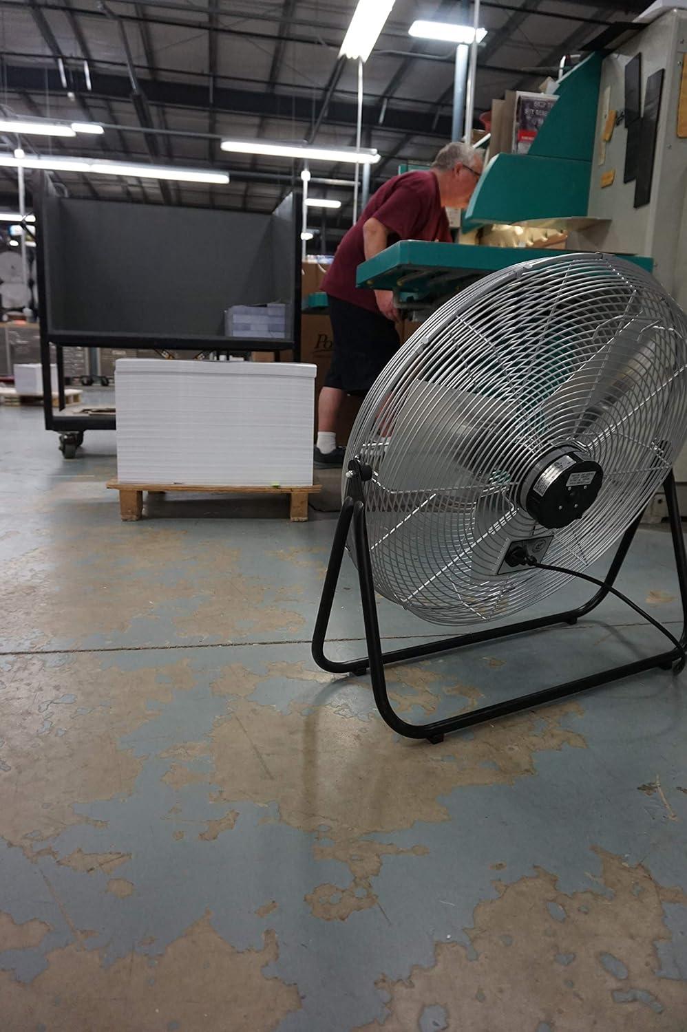 Gray 24-Inch Aluminum Industrial Floor Fan with 3-Speed Dial