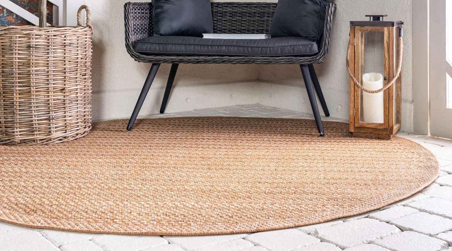 Unique Loom Outdoor Border Collection Area Rug - Checkered (6' 1" Round Light Brown)