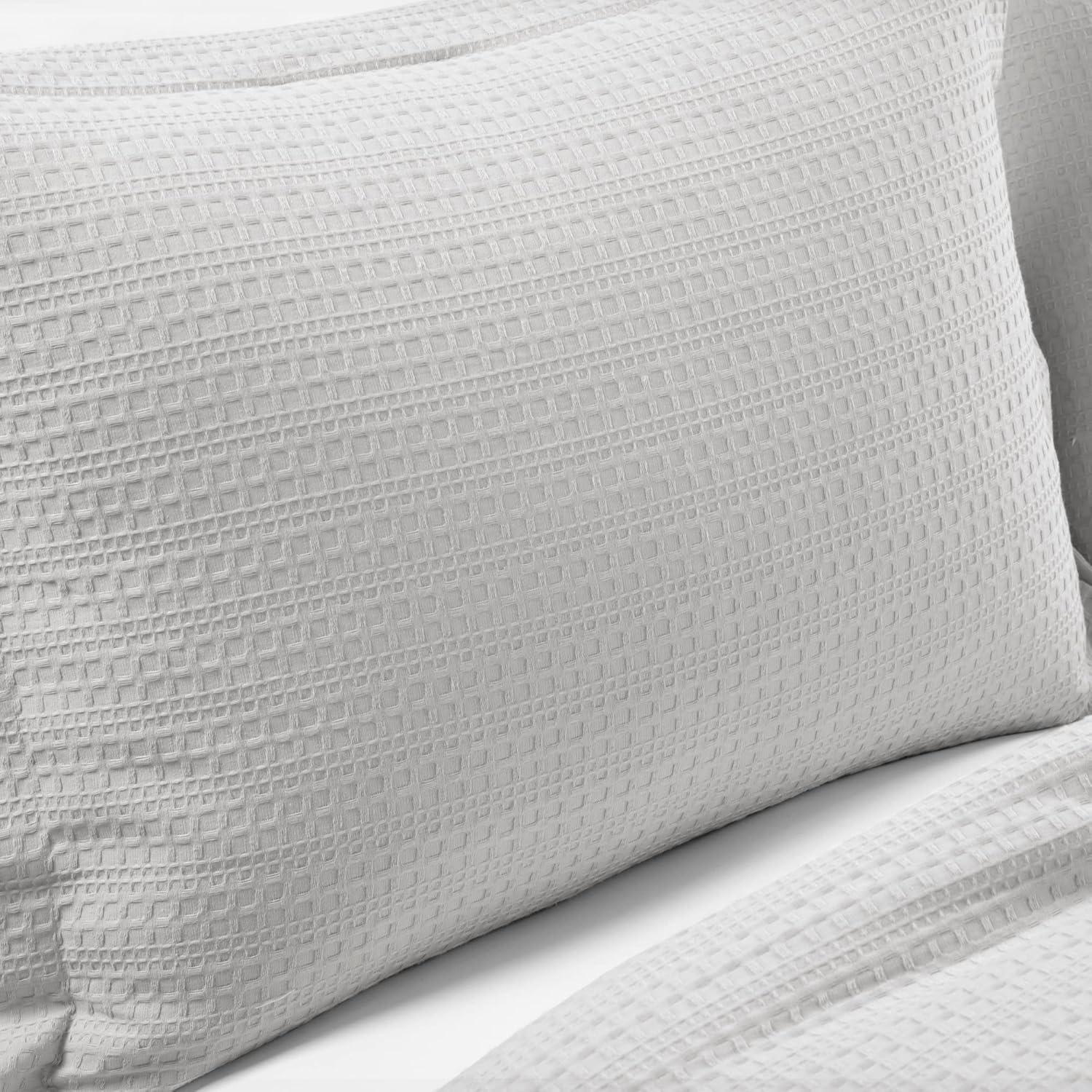Lush Décor 3pc Full/Queen Haniya Solid Waffle Woven 100% Textured Comforter Set Gray: Includes Pillow Shams, Machine Washable