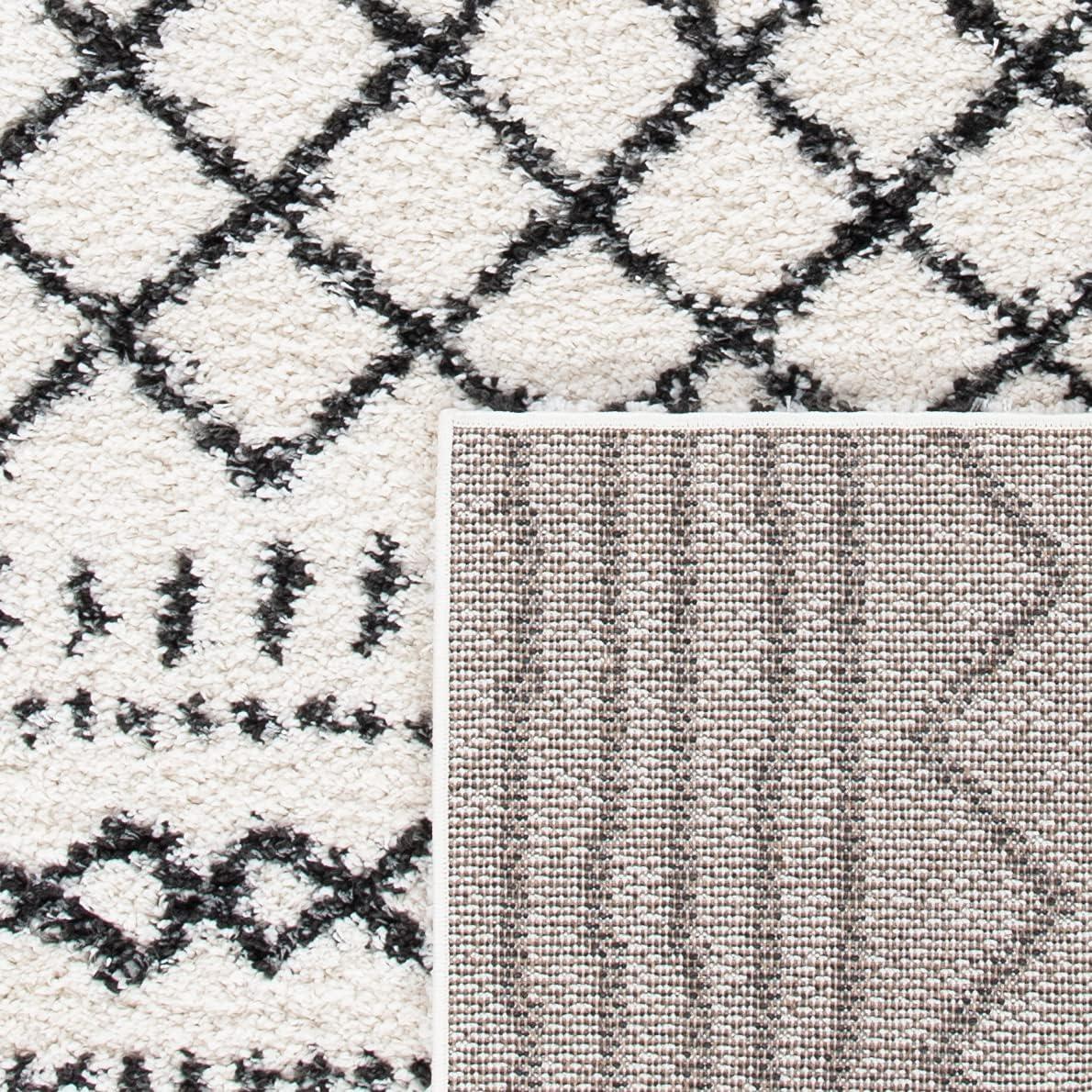 SAFAVIEH Arizona Teagan Geometric Shag Area Rug, Ivory/Grey, 4' x 6'