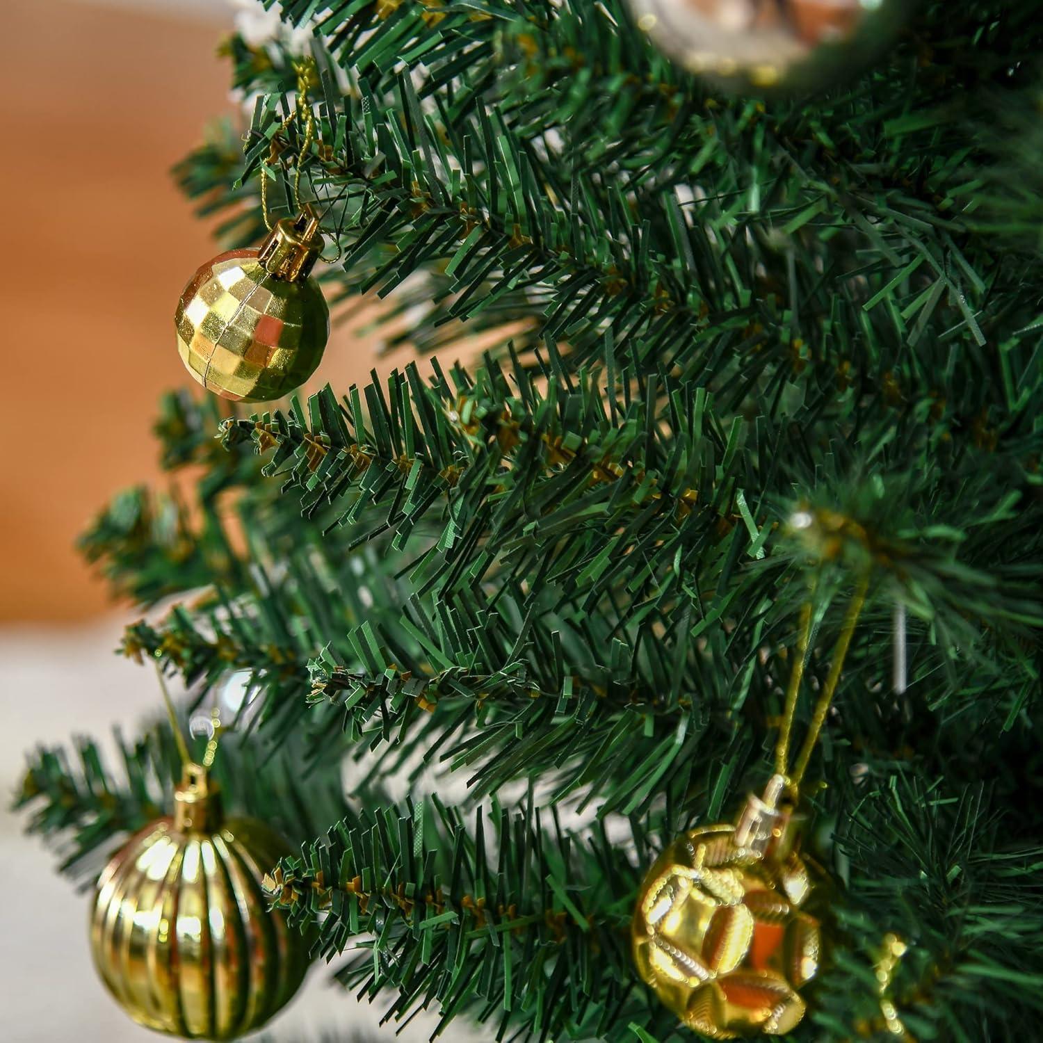 HOMCOM 6 FT Tall Unlit Slim Fir Artificial Christmas Tree with Realistic Branches, and 583 Tips, Green