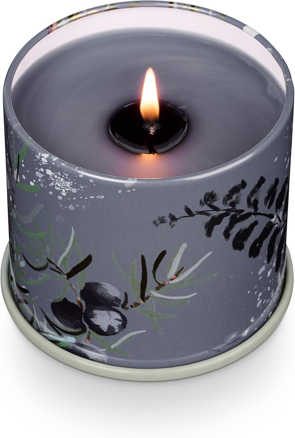 ILLUME Noble Holiday North Sky Small Crackle Glass Candle