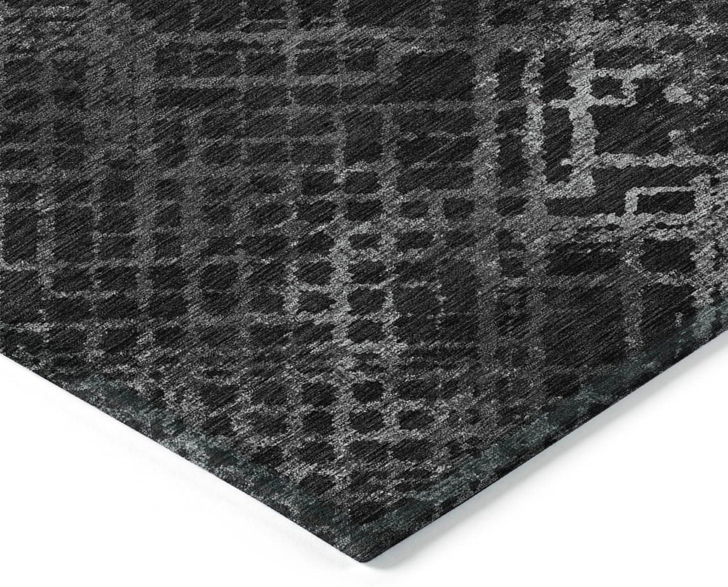 Charcoal Round 8' Synthetic Flat Woven Indoor/Outdoor Rug