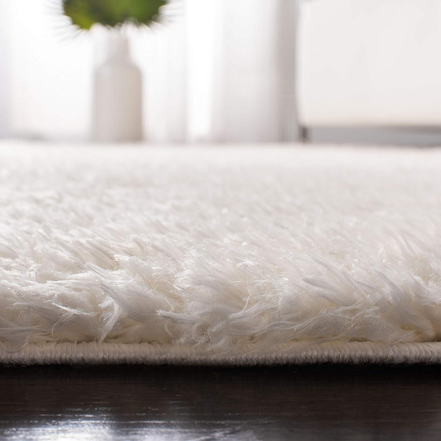 SAFAVIEH Madrid Miah Solid Polyester Shag Area Rug, Ivory, 4' x 6'