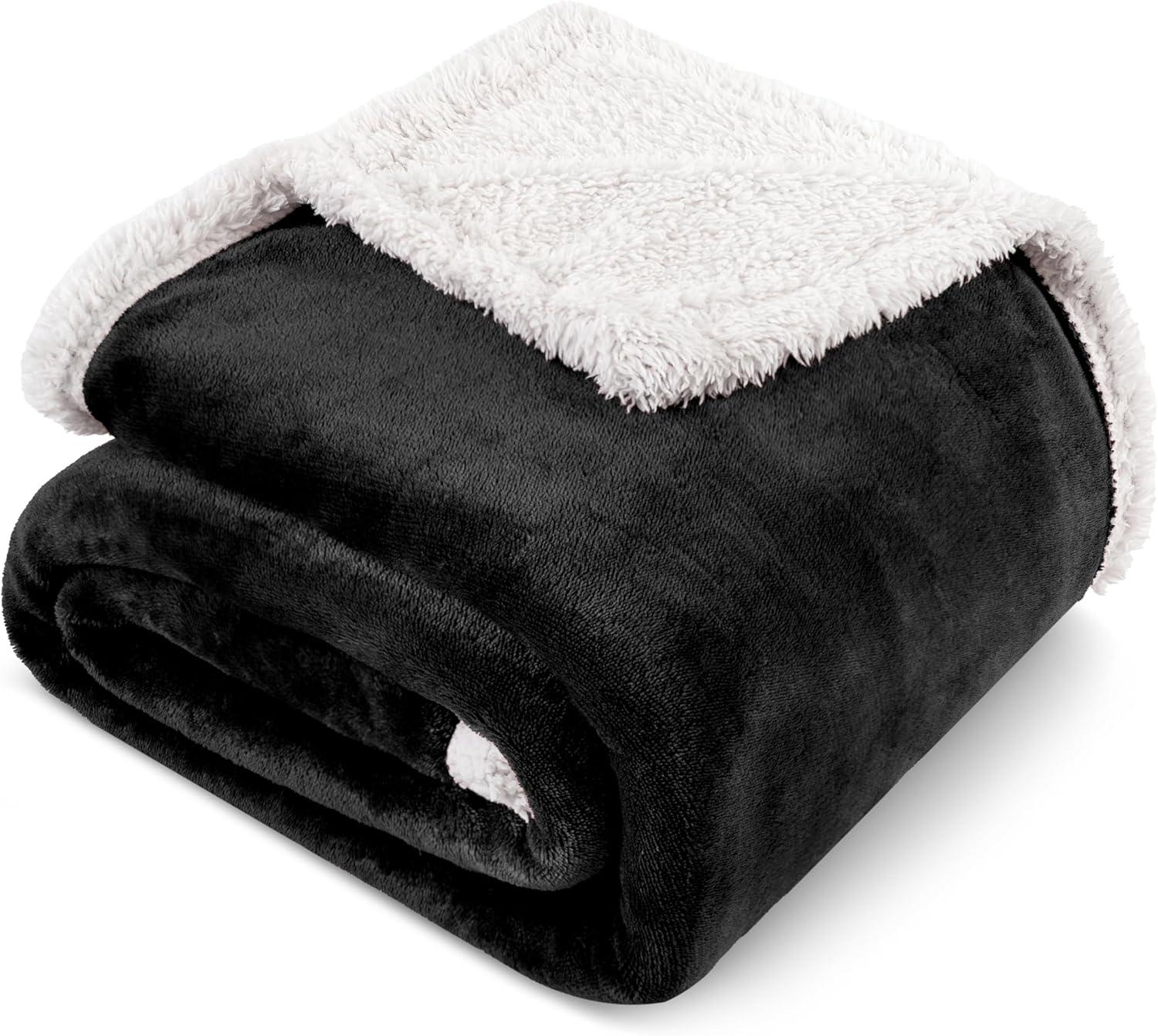 Pavilia Hand Woven Throw Blanket
