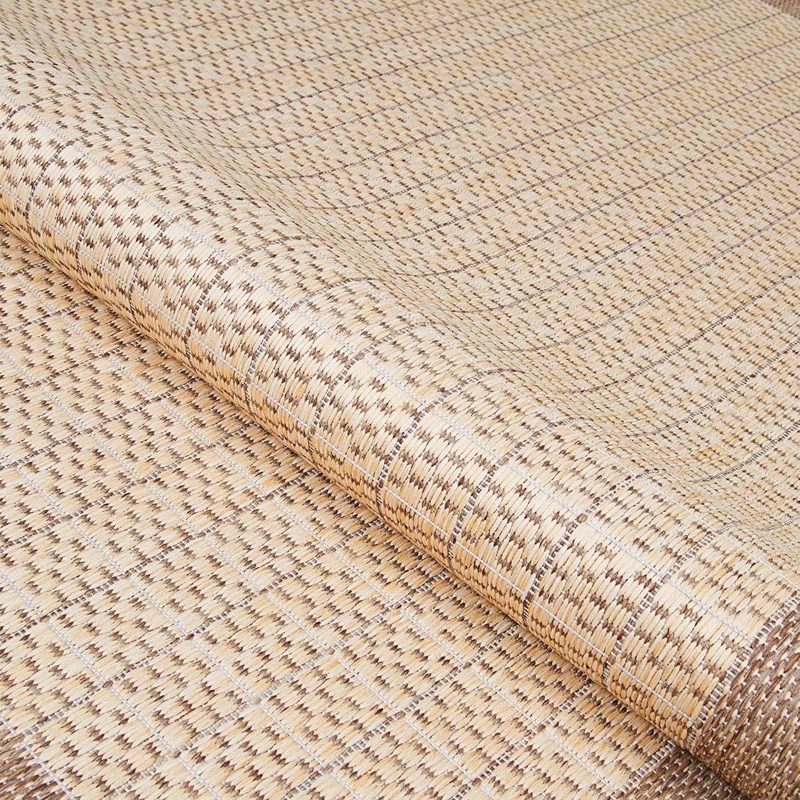 Couristan Recife Checkered Field Indoor / Outdoor Area Rug, Natural- Cocoa, 7'6" Round