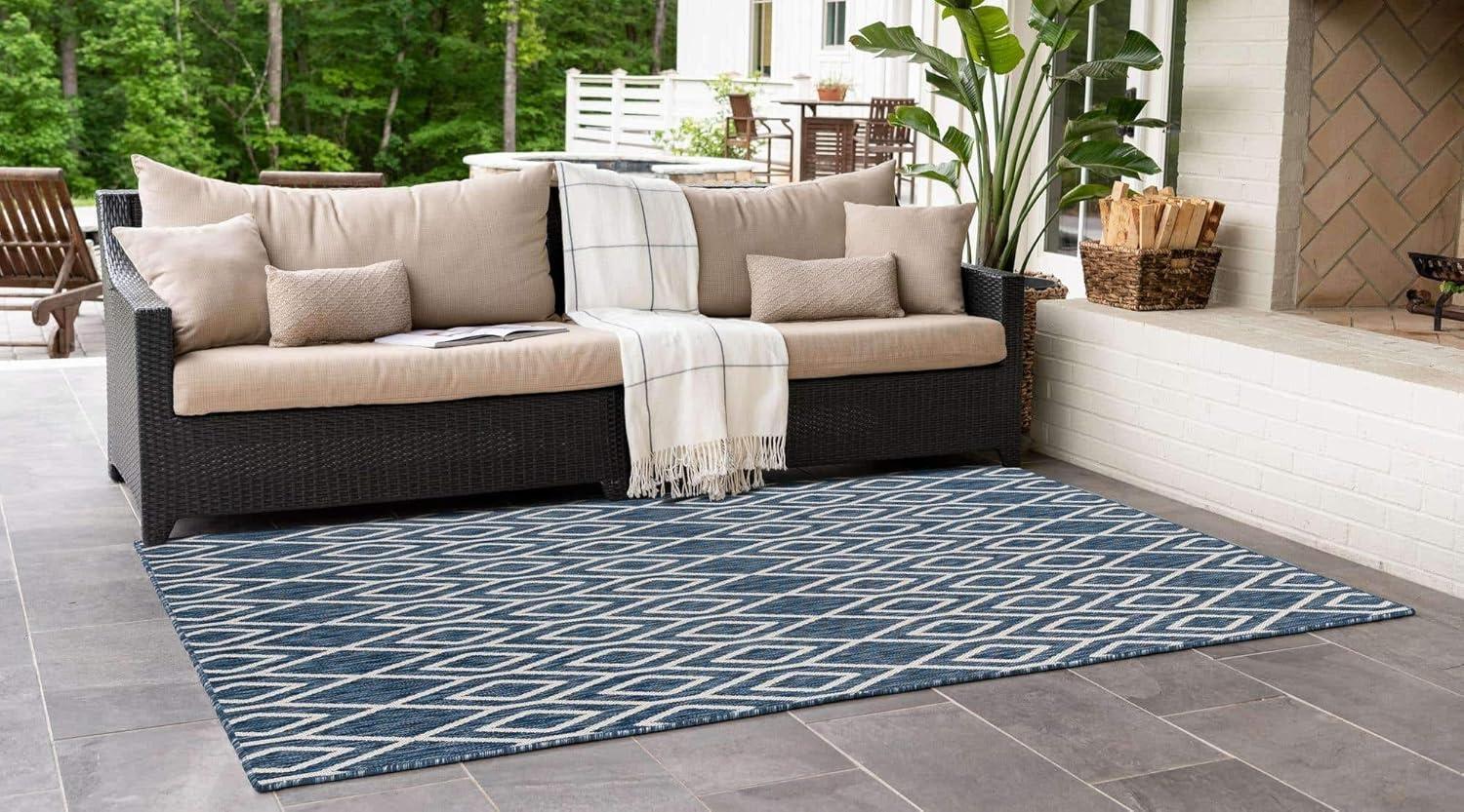 Jill Zarin Outdoor Collection Area Rug - Turks and Caicos (5' 3" x 8' Rectangle Blue/Ivory)
