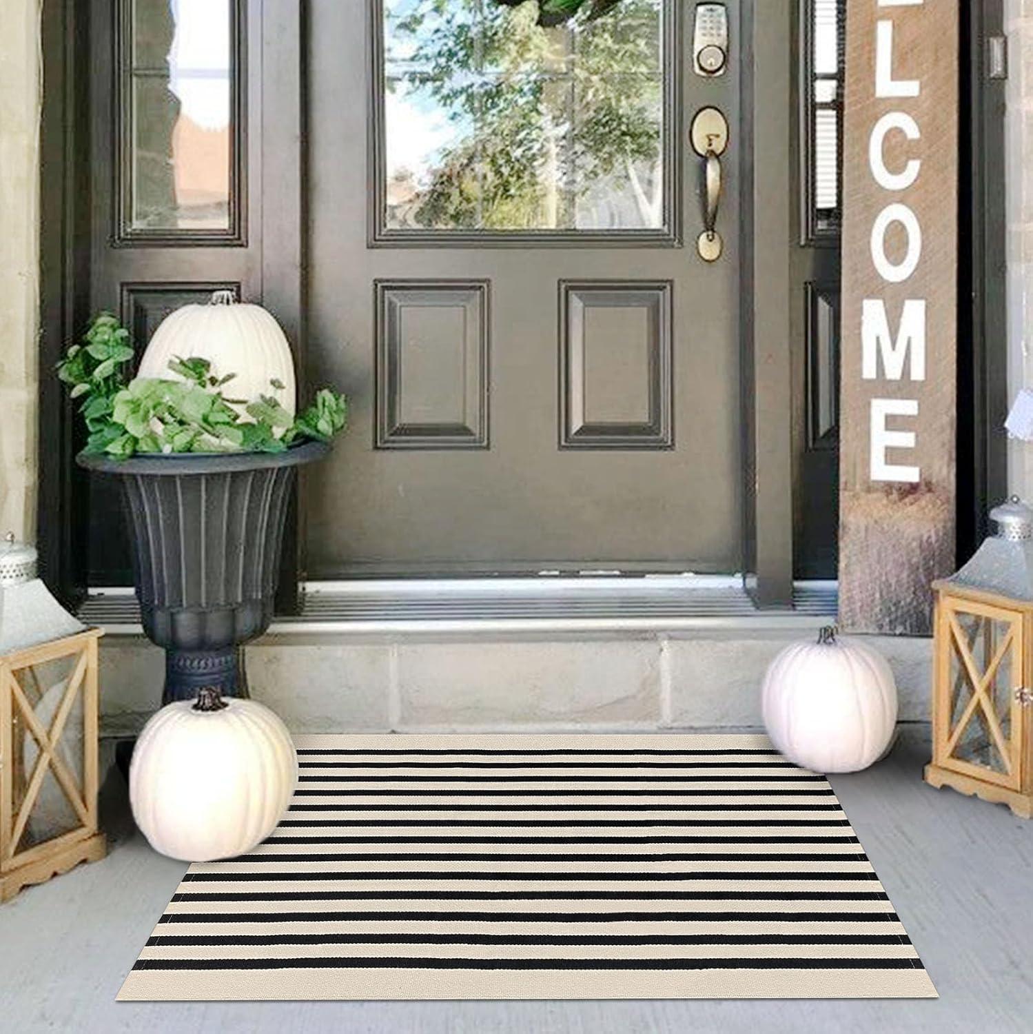 IOHOUZE Navy and White Striped Rug 2'x3' Front Door Rugs, Small Washable Area Rug for Front Porch, Spring Summer Doormats Outdoor Indoor, Cotton Rugs for Entryway Porch Entrance