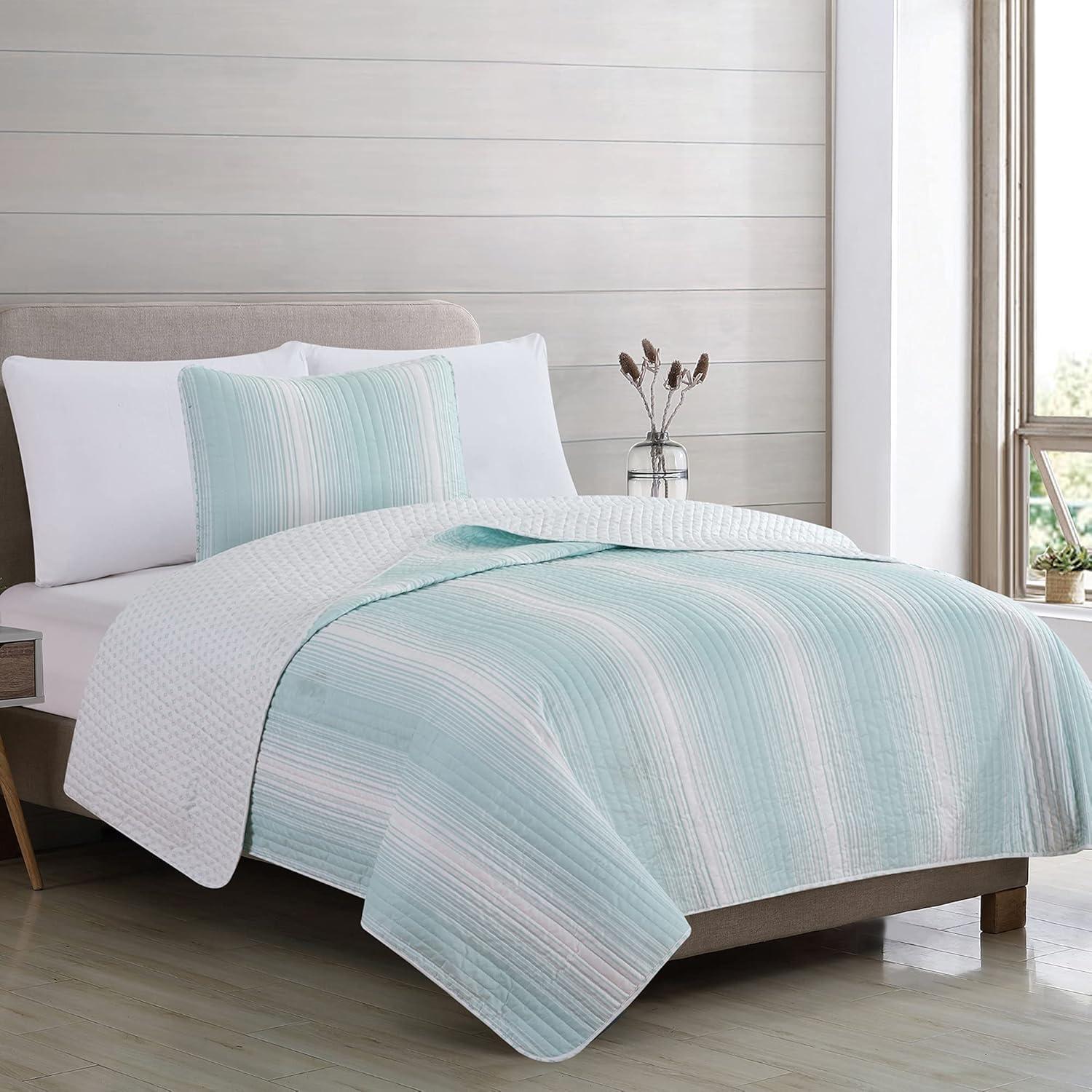 Vertically Striped Reversible Quilt Set with Shams