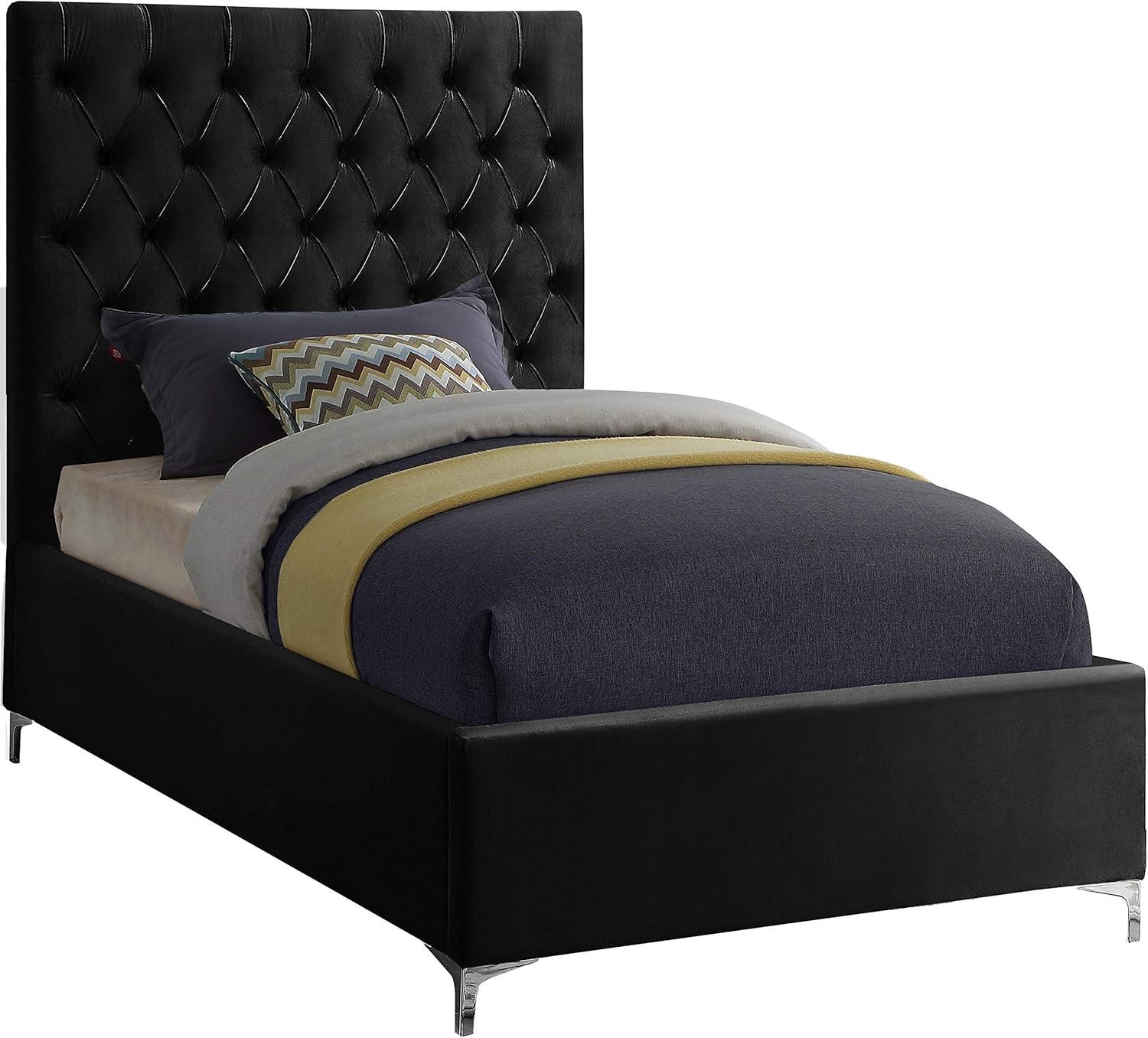 Meridian Furniture Cruz Solid Wood Tufted Velvet Queen Bed in Navy