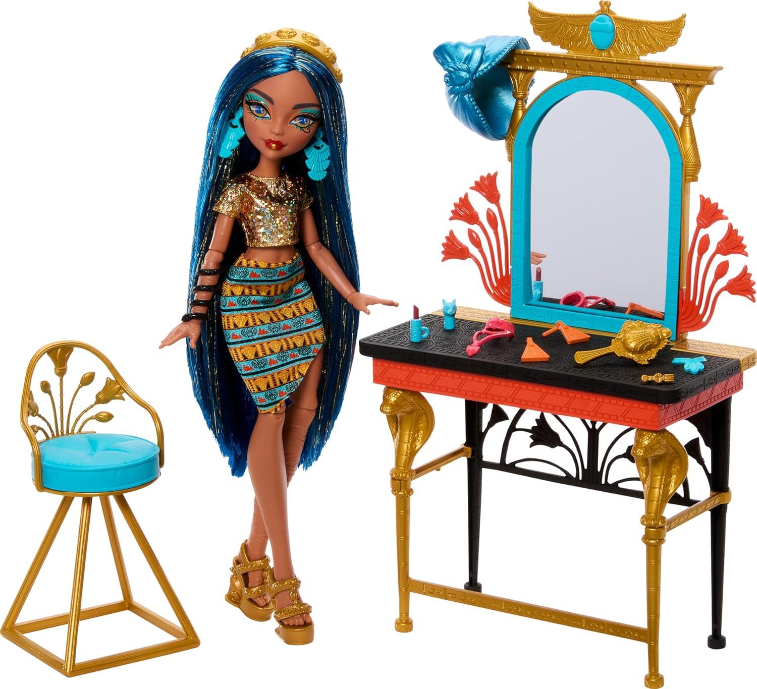 Mattel - Mattel - Monster High Cleo De Nile Self-Scare Day Doll and Playset