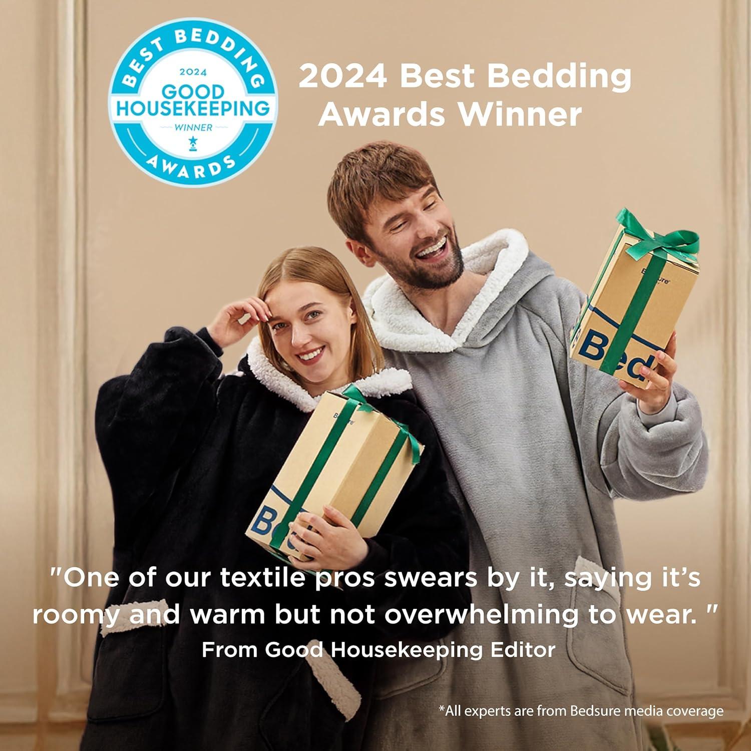 Bedsure Blanket Hoodie, Wearable Blanket for Adults & Kids as Gifts for Women Men, Birthday Gifts for Women Mom Girl Sherpa Oversized Hoodie, Black, Standard