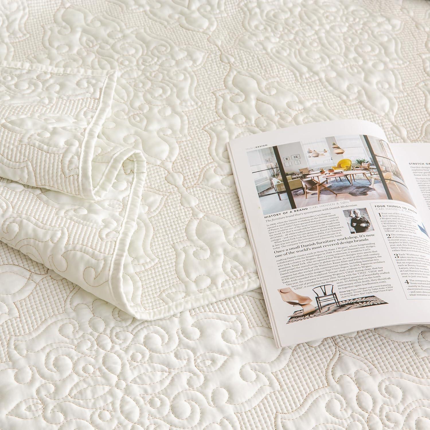 Wonderful Textile Satin Quilt Set Cooling 5-Piece Bedding Set