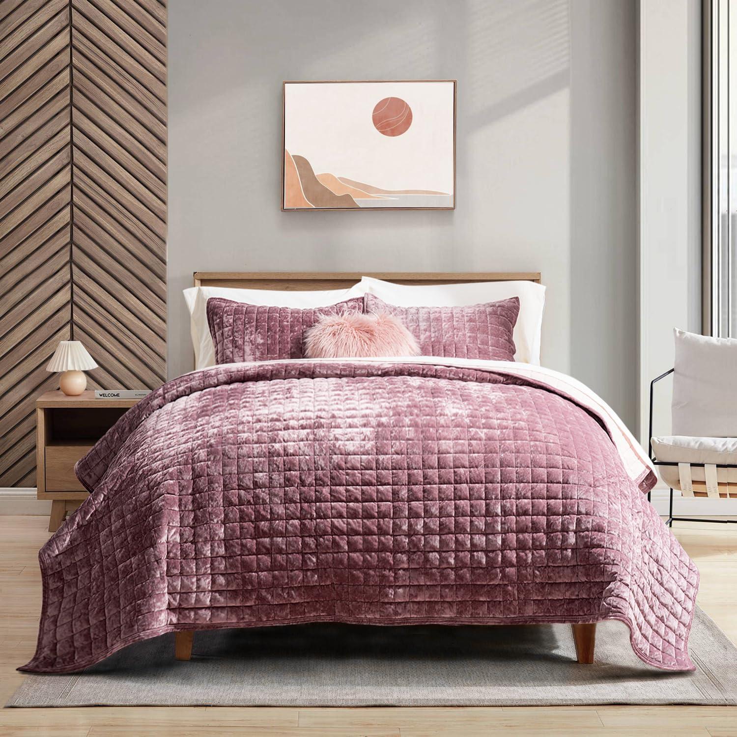 Everly Quinn Deluxe Velvet Comforter King Size, Super Soft Bedding Set, Lightweight Quilted Comforter Set, Slotted Oversized Sheets, 2 Pillowcases, Comforter, Blanket, Duvet Cover