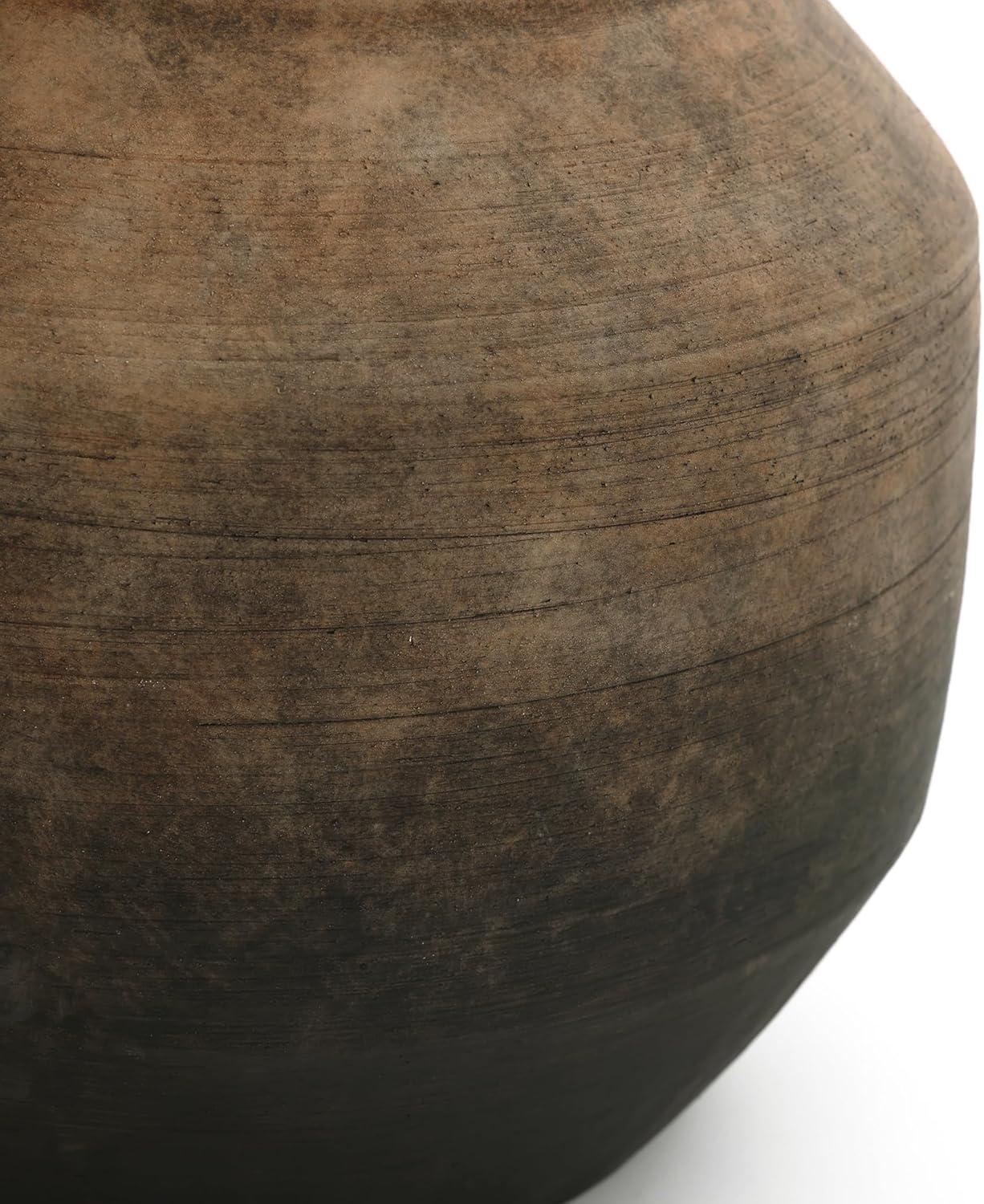 LuxenHome Brown Ombre Terracotta 11.4-Inch Round Vase