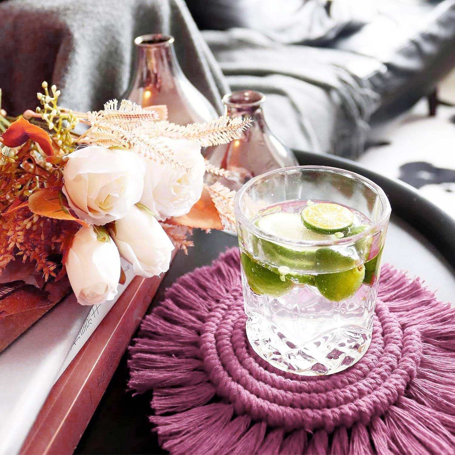 2 Posavasos Bohemios de Macramé para Bebidas, Posavasos Absorbentes con Borla, Posavasos Redondos de Algodón Hechos a Mano de 7 Pulgadas para Mesa de Escritorio, Cocina, Oficina, Hogar, Bar, Protección de Mesa, Regalo de Inauguración de la Casa, Rosa